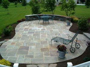 Angreeable Paver Patio Border Ideas