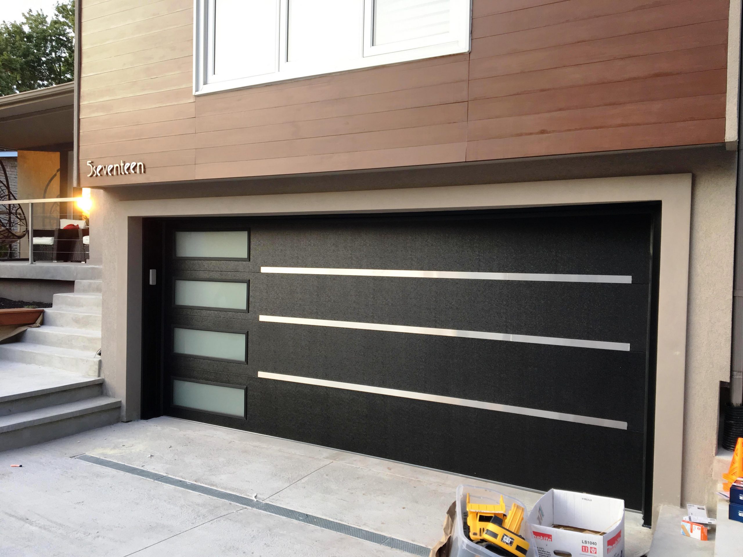 Modern Garage Doors Automated Lift