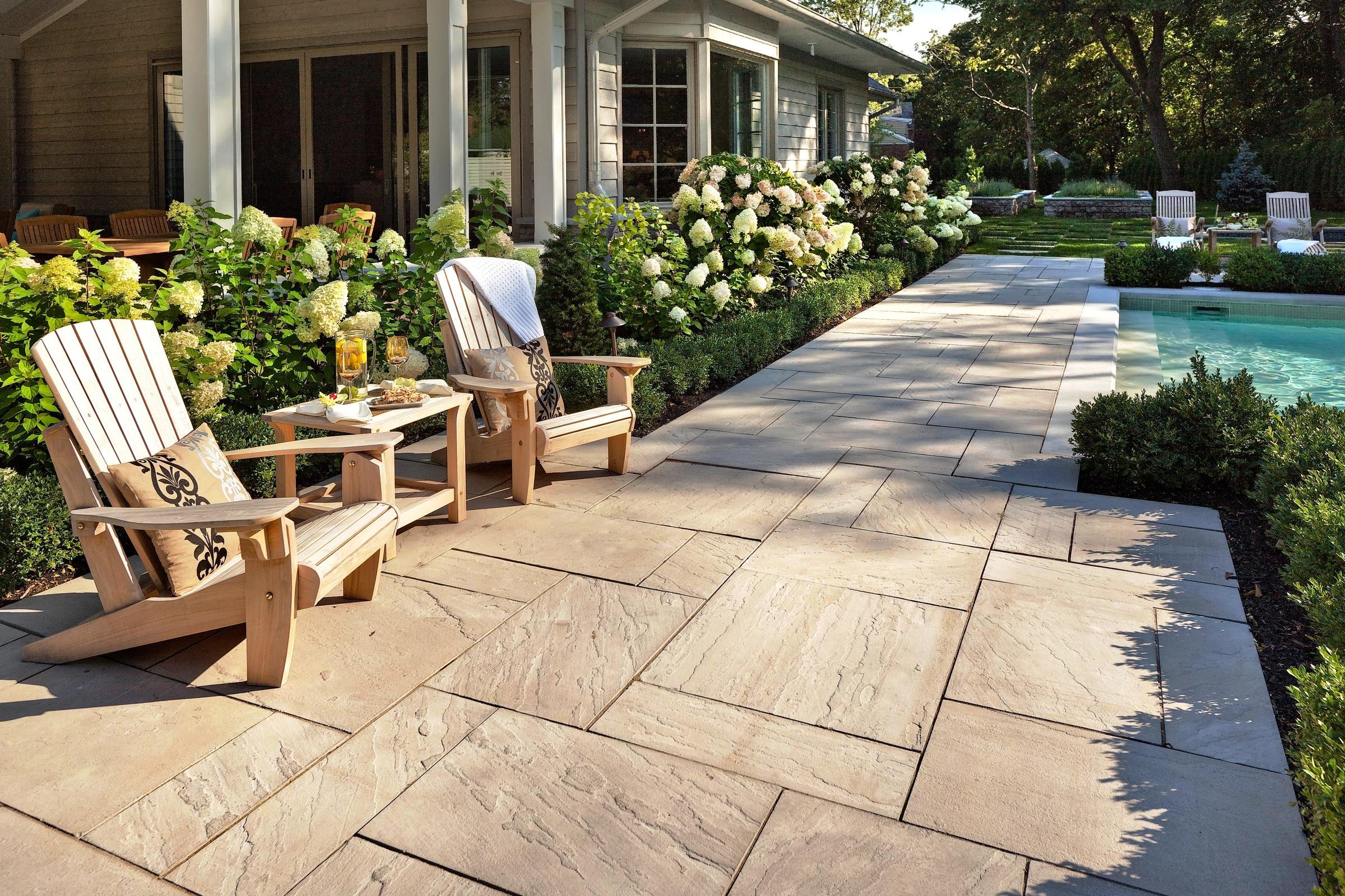 Paver Patio Ideas With Fire Pit