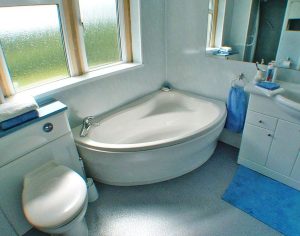 Small Soaking Tub Shower Combo By Marmorin