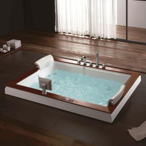 Whirlpool Tub Hotel