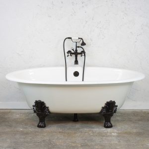 Clawfoot Oval Bathtub