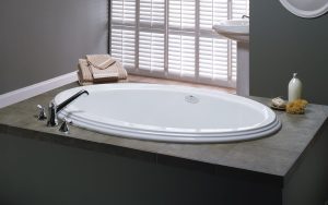 Jacuzzi Oval Bathtub