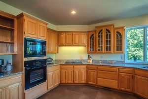 Awesome Kitchen Paint Colors with Light Oak Cabinets