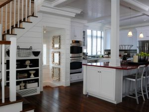 Good Kitchen Island with Support Columns