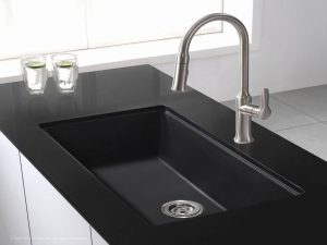 House 19x33 Kitchen Sink