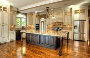 Kitchen Island with Support Columns Style