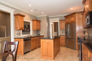 Kitchen Colors With Light Hickory Cabinets