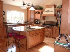 Small Kitchen Bay Window Over Sink
