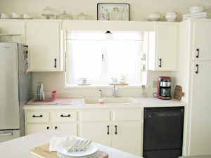 Stylish Kitchen Bay Window Over Sink